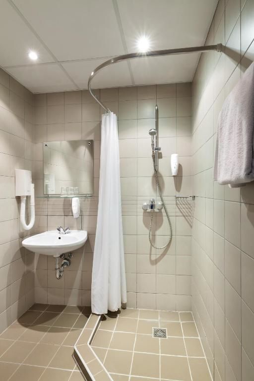 Отель Kreutzwald Hotel Tallinn Таллин-55