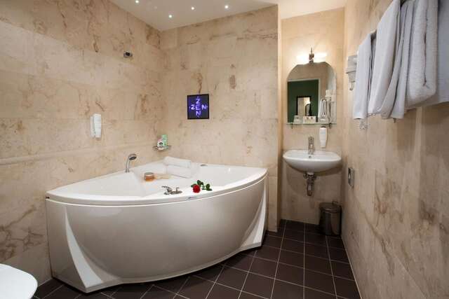 Отель Kreutzwald Hotel Tallinn Таллин-36